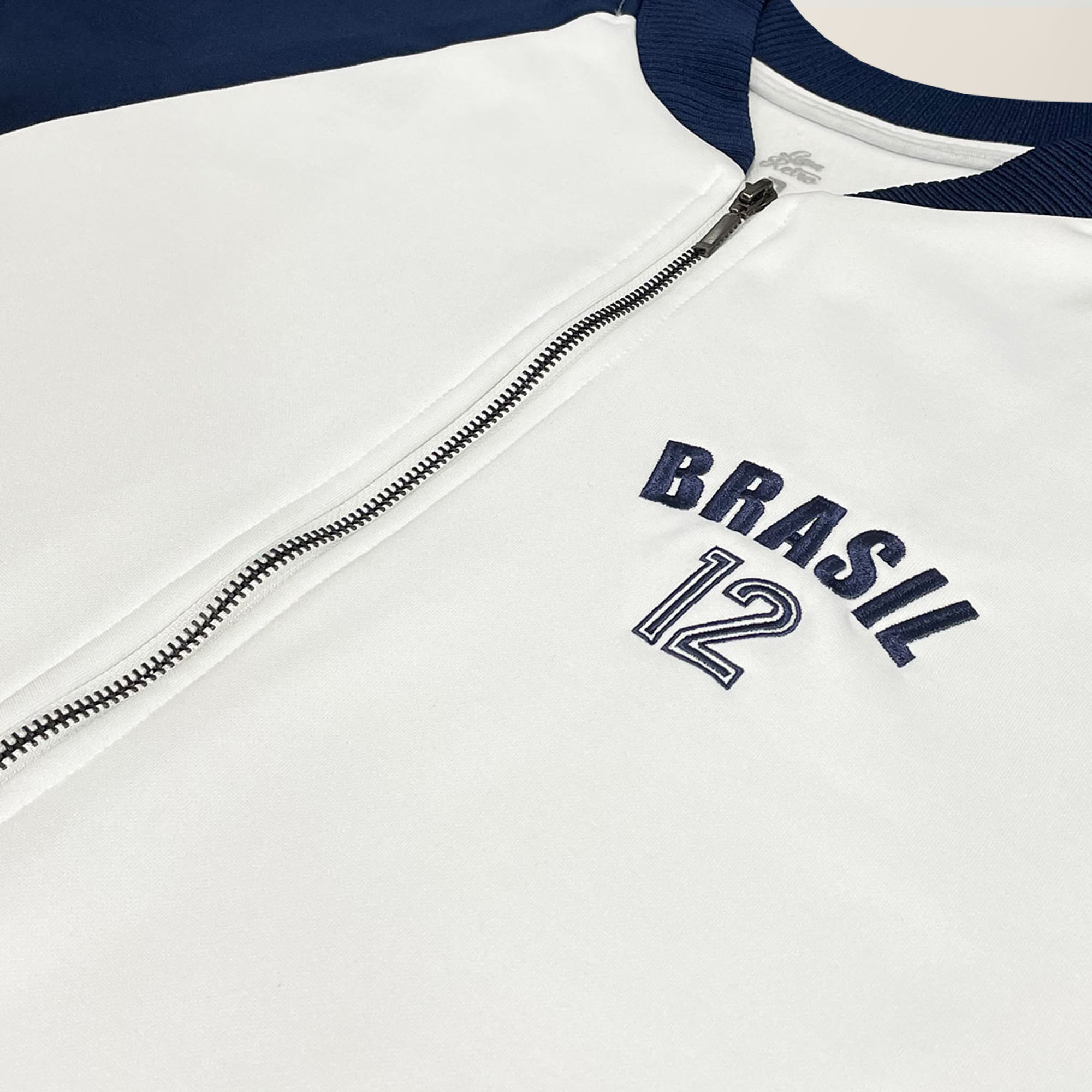 aga-bra5